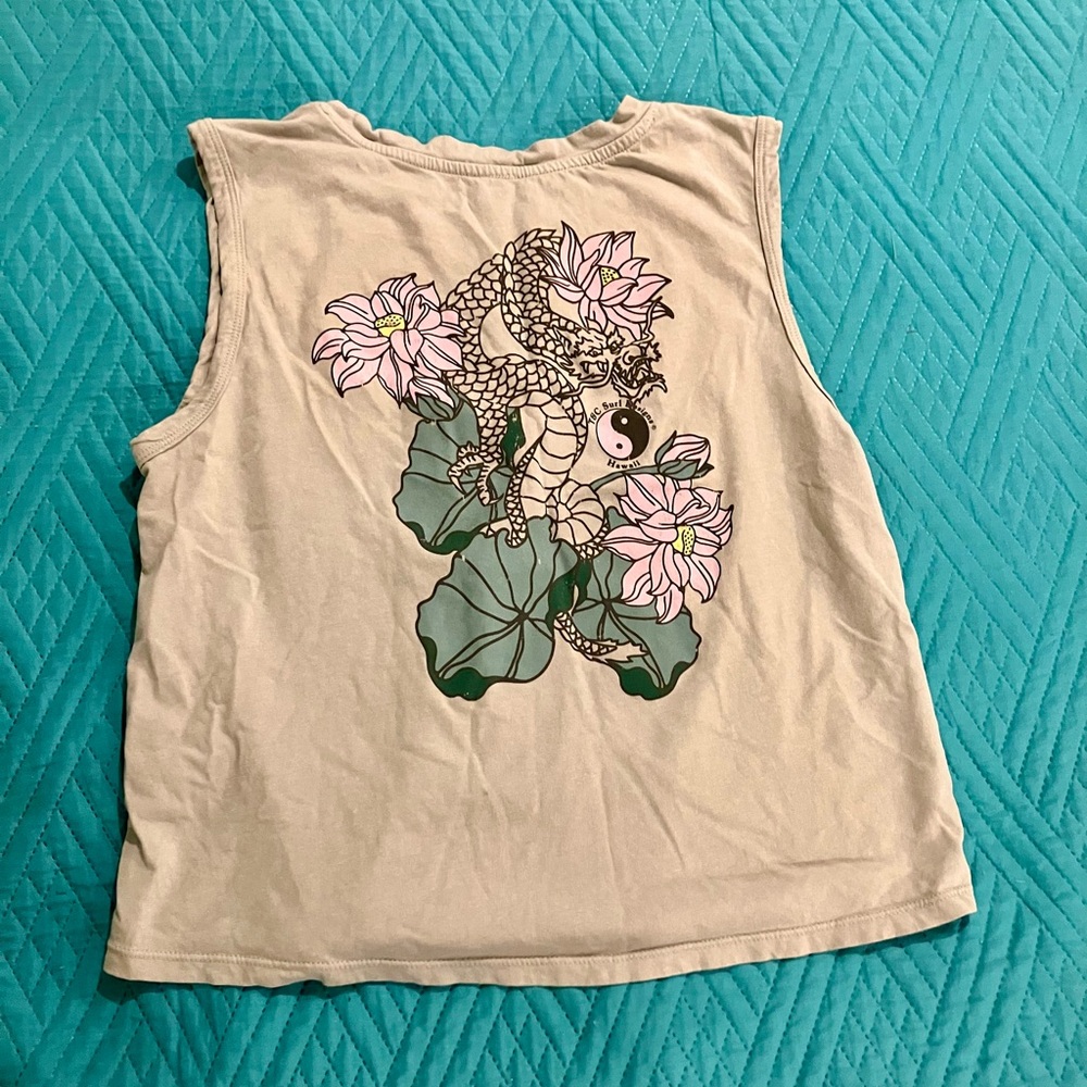 Dragon Graphic Sleeveless Cropped Tee